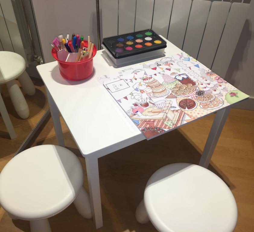 Apartamento Sombrereria Rimbombin Burgo Kültér fotó